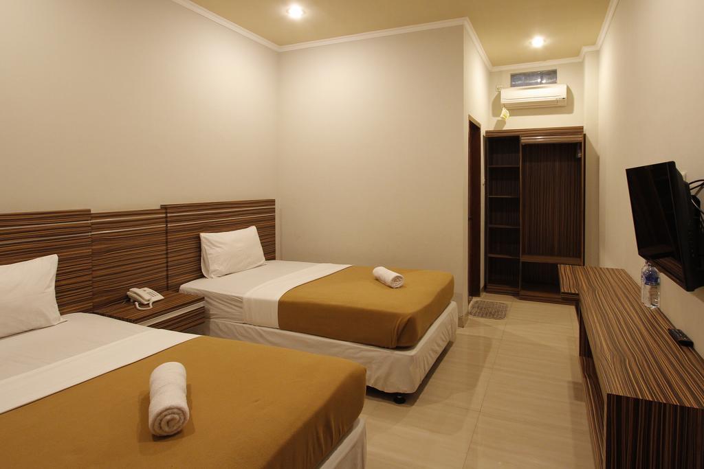 Palapa Hotel Mataram Eksteriør bilde