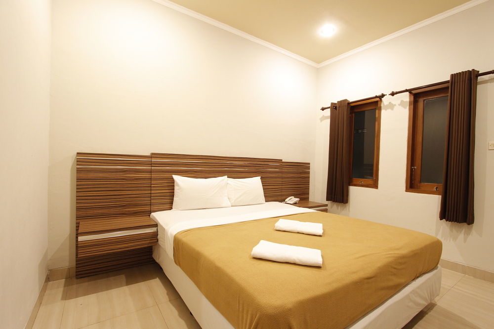 Palapa Hotel Mataram Eksteriør bilde