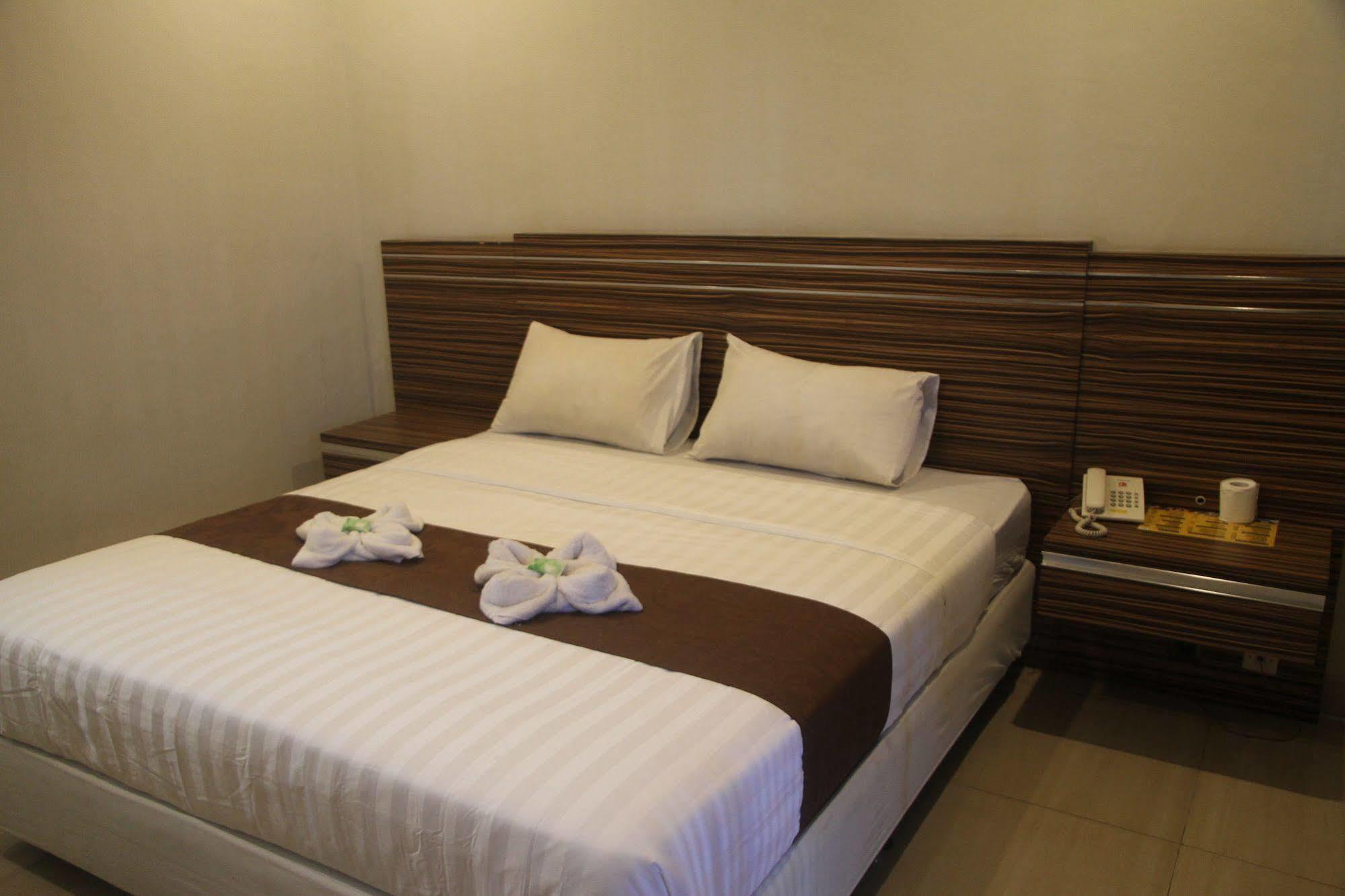 Palapa Hotel Mataram Eksteriør bilde